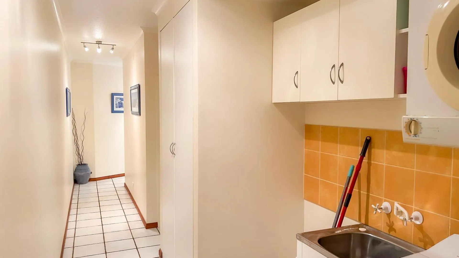 Lägenhet La Riviera One Coastal Life Style Two Bedroom South Mission Beach