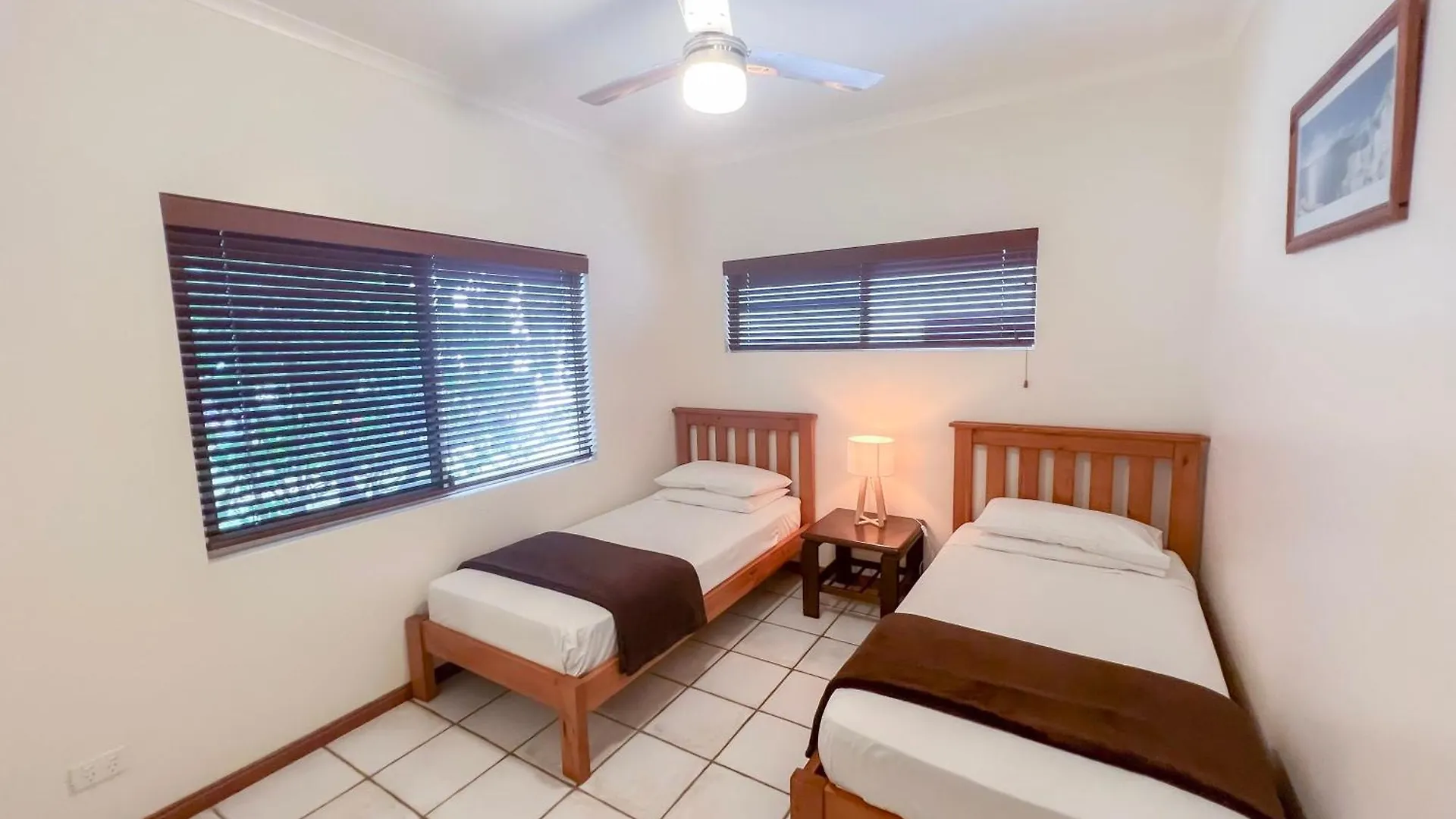 La Riviera One Coastal Life Style Two Bedroom South Mission Beach Lägenhet